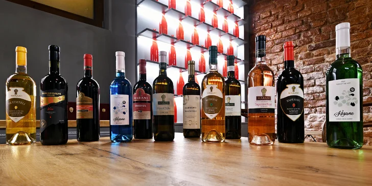 Slepá degustace 10 vzorků gruzínských vín s unikátním příběhem pro 1 i 2 osoby