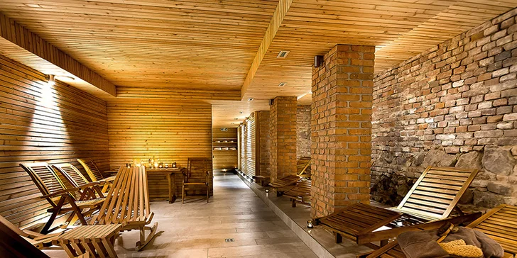 Sauna i s rituálem, masáží, lekcí Čchi-Kungu či drinkem pro 1–6 osob: 90 nebo 150 min.