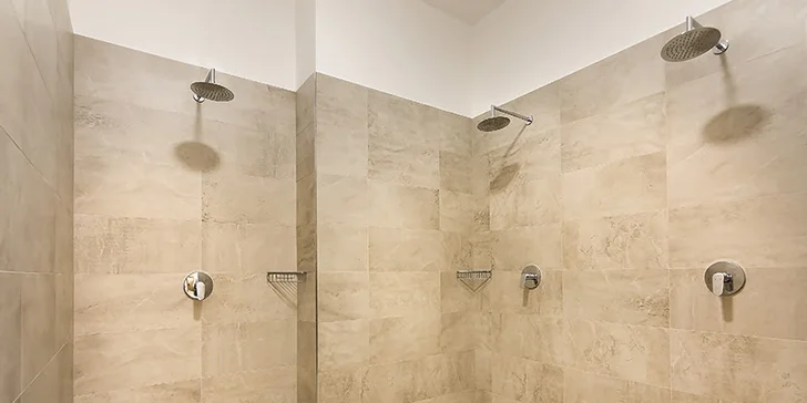 Sauna i s rituálem, masáží, lekcí Čchi-Kungu či drinkem pro 1–6 osob: 90 nebo 150 min.