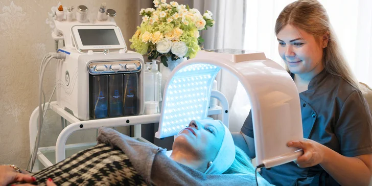 HIFU Ultramage nebo EMfacelift: neinvazivní ošetření obličeje, dekoltu či bříška