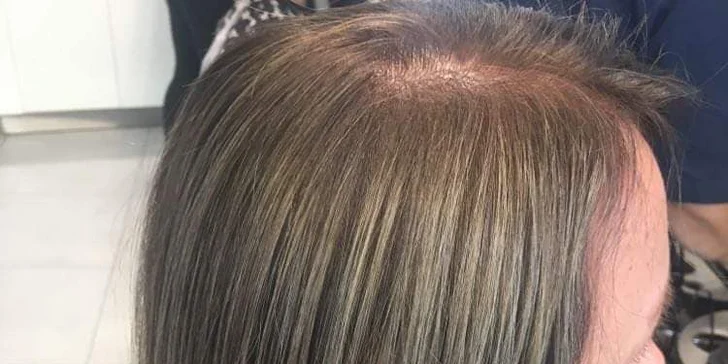 Kadeřnický balíček pro dámy: střih, barvení, masáž hlavy a péče Olaplex