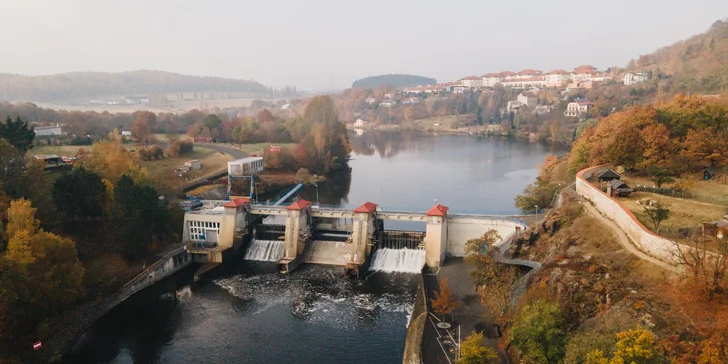 Pobyt v Kadani: snídaně či polopenze, piknik na molu i vstup do wellness