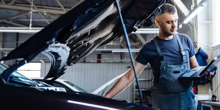 Mobilní chiptuning a dekarbonizace motoru i čištění interiéru s tepováním sedaček kdekoli v ČR