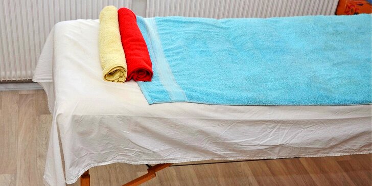 45–60 min. relaxu: reflexní terapie plosek nohou, relační či aroma masáž