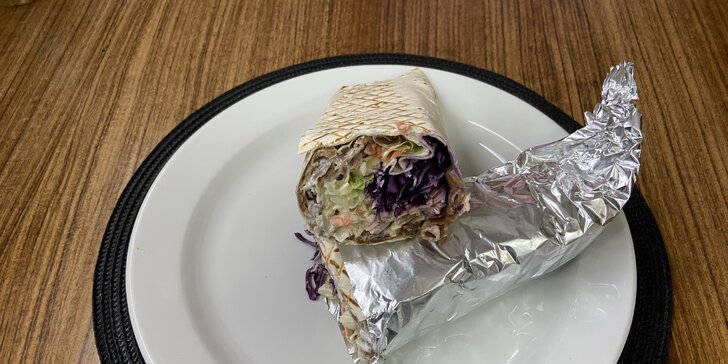 Zažeňte hlad a žízeň: Twister kebab klasik s nápojem pro jednoho