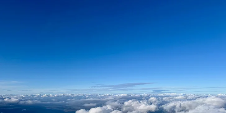 Letecké dobrodružství, při kterém si vyzkoušíte pilotování: 10–60 min.