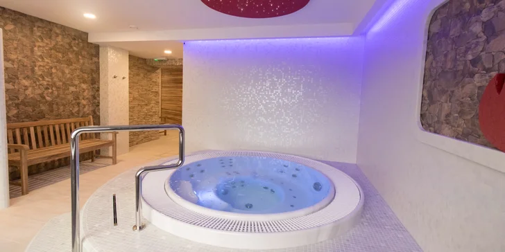 Exkluzivní dovolená v Malé Fatře: apartmán nebo horská chata až pro 10 osob i strava a wellness