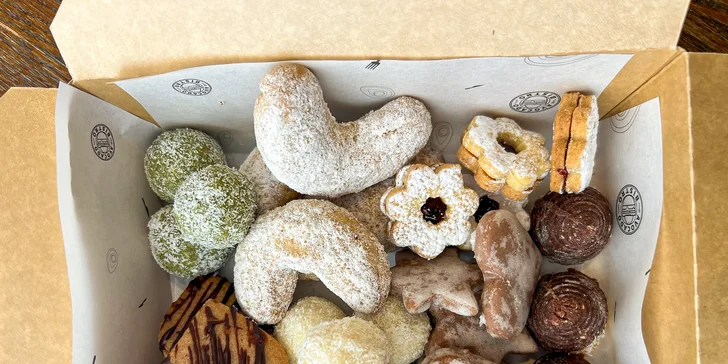 300 g vanilkových rohlíčků či 500g mix vánočního cukroví s 8 druhy