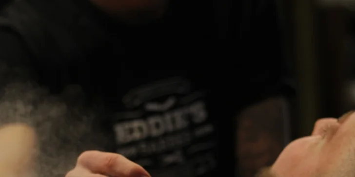 Eddie's Barber: stříhání a úprava vousů nebo balíček kompletní péče