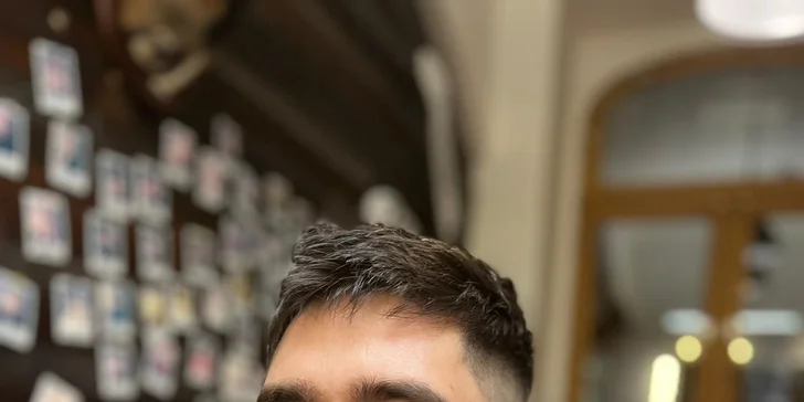 Eddie's Barber: stříhání a úprava vousů nebo balíček kompletní péče
