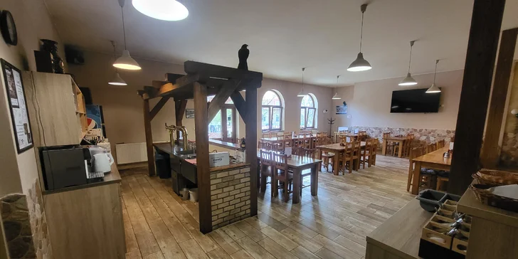 Otevřený voucher až 1000 Kč na tradiční české dobroty v restauraci Flora