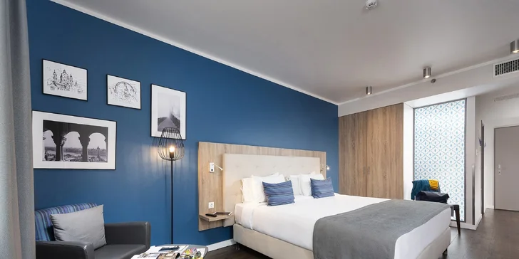 Poznejte Budapešť: moderní 4* hotel v centru, snídaně a neomezeně sauna