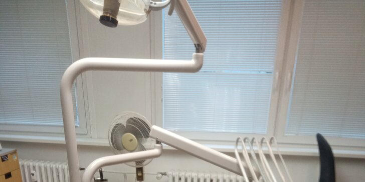 Pro krásný úsměv: dentální hygiena vč. vyšetření i čištění metodou Air Flow