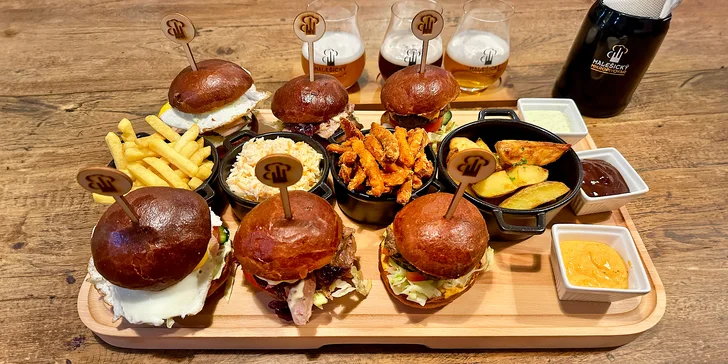 Burgerové menu a pivní degustace v Malešickém mikropivovaru pro 2 osoby