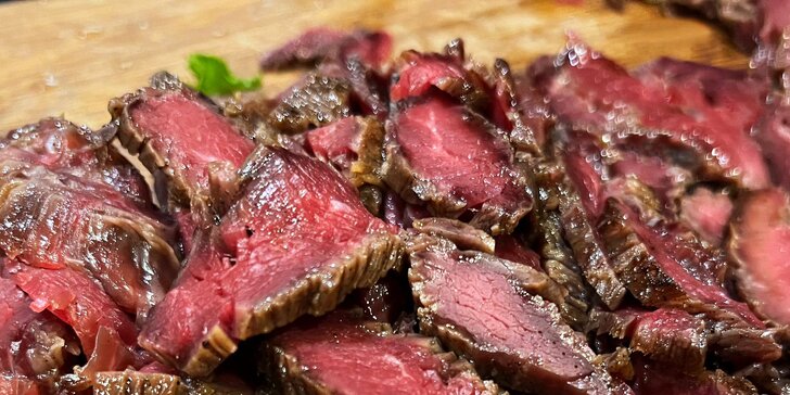 Kuchařské show v Presto Meat marketu: degustace i skvělá podívaná, maso a steaky či maso a rum