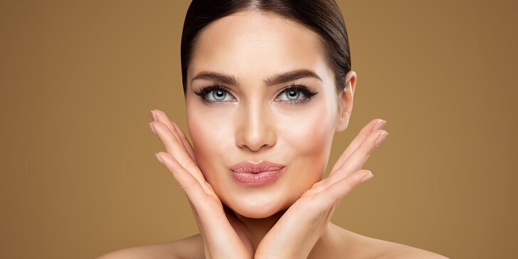 Permanentní make-up: horní oční linky, obočí pudrovou metodou nebo rty