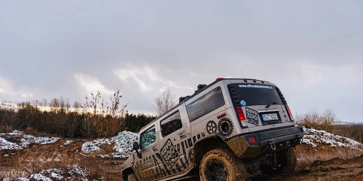 Půlhodinová jízda v terénu v Nissanu Patrol nebo Hummeru H2