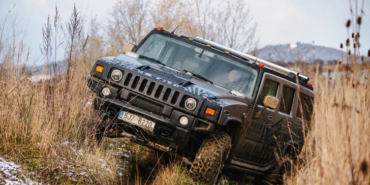 Půlhodinová jízda v terénu v Nissanu Patrol nebo Hummeru H2