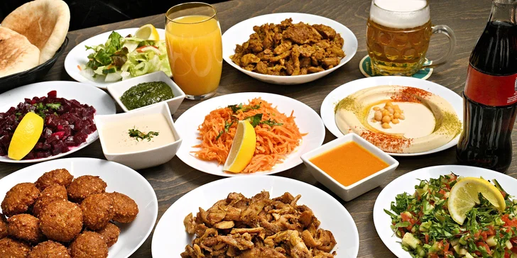 Středomořské all you can eat v Nuslích: veganské i masové dobroty v neomezeném množství pro 1 či 2 osoby