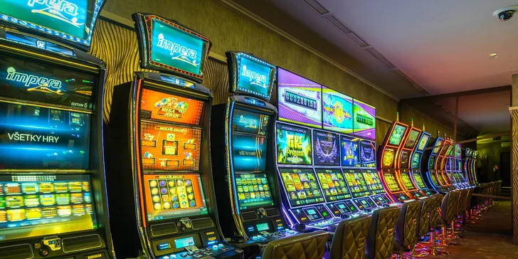 Víkendový pobyt v hotelu Europa: polopenze i hrací žetony do kasina
