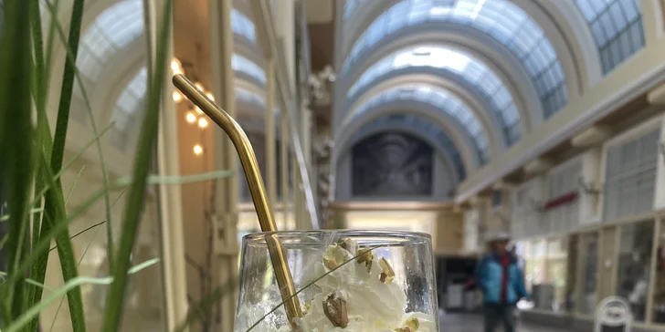 Mechová kavárna: horká čokoláda, bombardino nebo káva a dezert pro 1 či 2 osoby