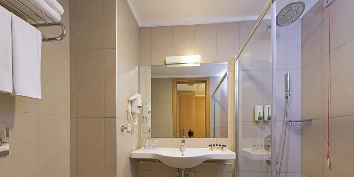 Dovolená v Turecku: 7 nocí v 5* hotelu Club Kastalia, ultra all inclusive, let i dětský klub Čedog