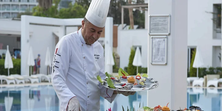 Dovolená v Turecku: 7 nocí v 5* hotelu Club Kastalia, ultra all inclusive, let i dětský klub Čedog