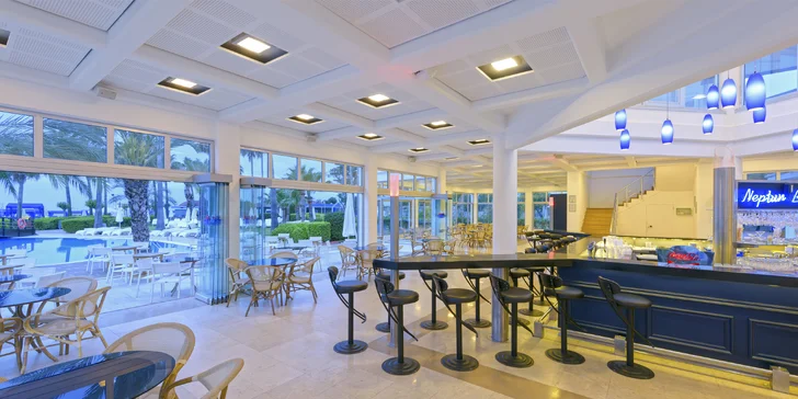 Dovolená v Turecku: 7 nocí v 5* hotelu Club Kastalia, ultra all inclusive, let i dětský klub Čedog