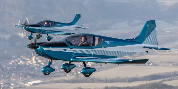 Letecké dobrodružství, při kterém si vyzkoušíte pilotování: 10–60 min.