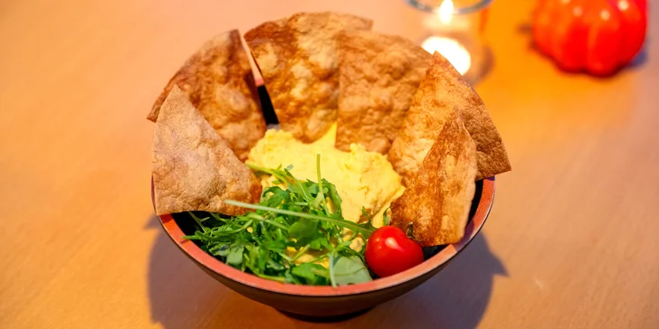 Vegetariánské 4chodové menu pro dva: nachos, tortilla nebo burrito i dortík