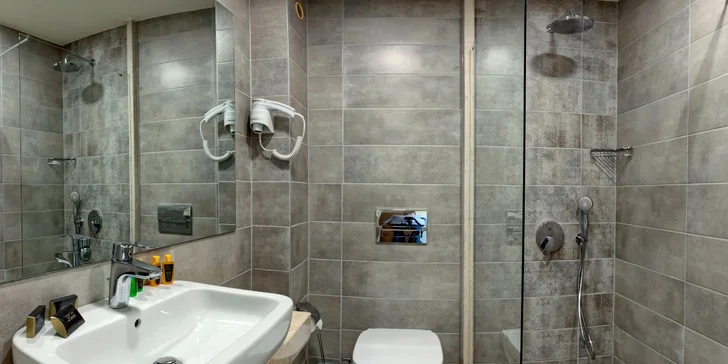 Zlaté Písky: dovolená ve 4* hotelu s polopenzí nebo all inclusive i vstupem do bazénu