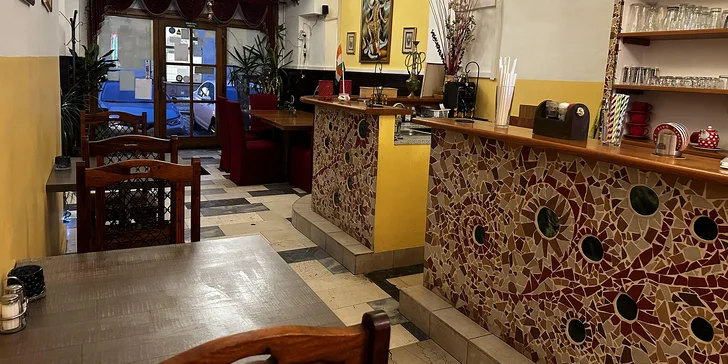 Voucher do indické restaurace na 400 Kč: masové i vege chody, polévky, jemné či pálivé omáčky