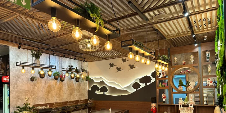Chuť exotiky: Pad Thai nebo sushi menu pro jednoho i pro dva