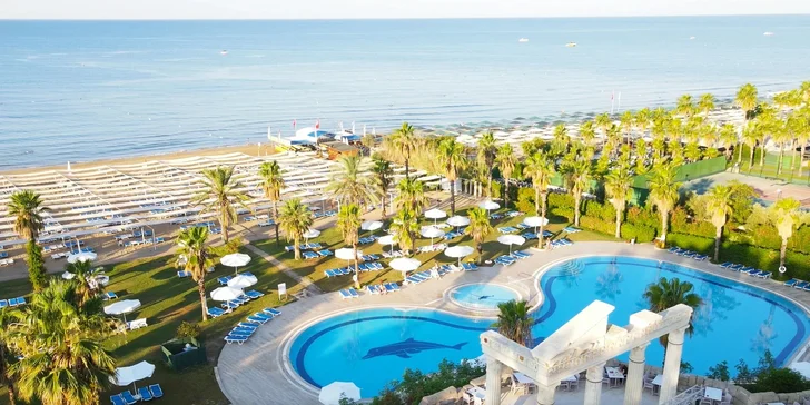 Dovolená v Turecku: 7 nocí v 5* hotelu Cesars Side s bazény, ultra all inclusive, dopravou