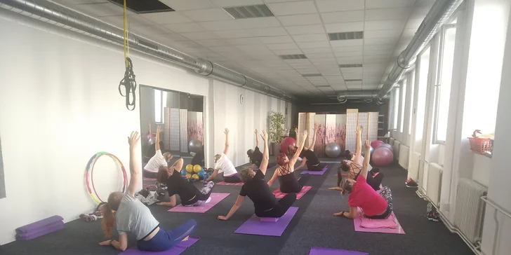 Buďte fit: neomezená permanentka do fitness pro ženy na 1 nebo 2 měsíce