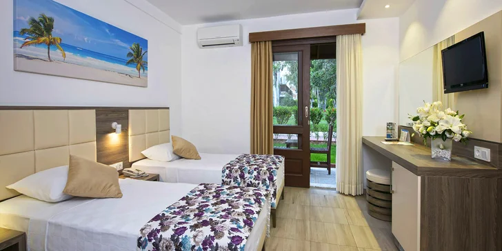 Dovolená v Turecku: 7 nocí v 5* hotelu Club Kastalia, ultra all inclusive, let i dětský klub Čedog