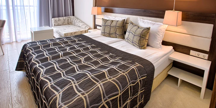 Zlaté Písky: dovolená ve 4* hotelu s polopenzí nebo all inclusive i vstupem do bazénu
