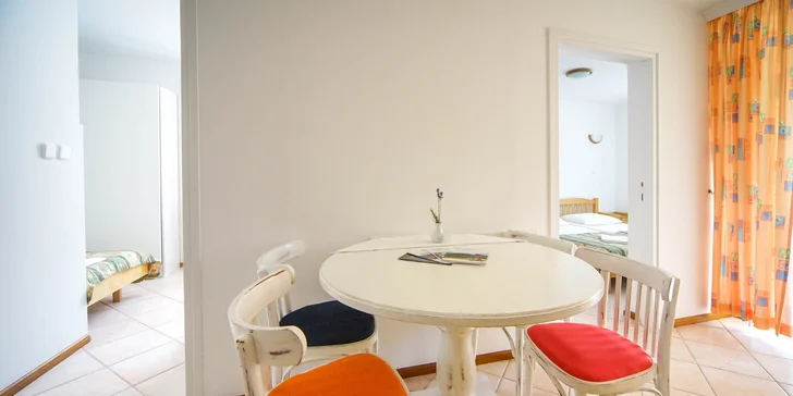 Dovolená na Istrii: pokoj či apartmán, bazén a 350 m na pláž