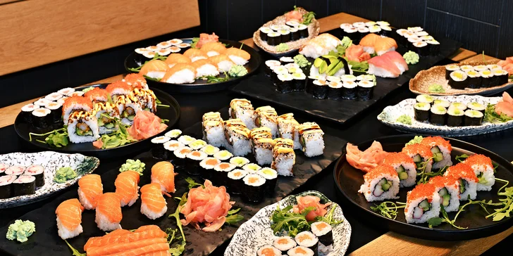 Sushi v Bali Bali u metra Křižíkova: maki, nigiri, california i losos, sety s 8 až 40 ks