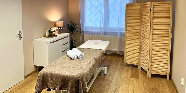 30–90 min. relaxu: klasická masáž zad i manuální lifting obličeje