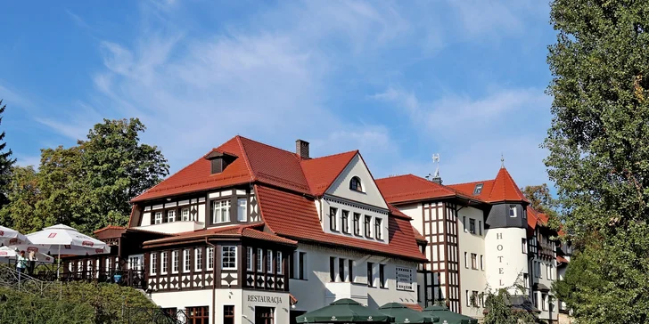 Polanica Zdrój: historický hotel s wellness, polopenze, možnost masáže