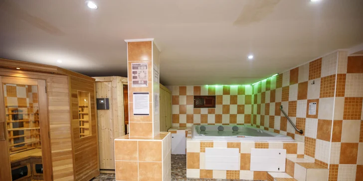 Hotel ve Vrchlabí se stravou i denním vstupem do privátního wellness