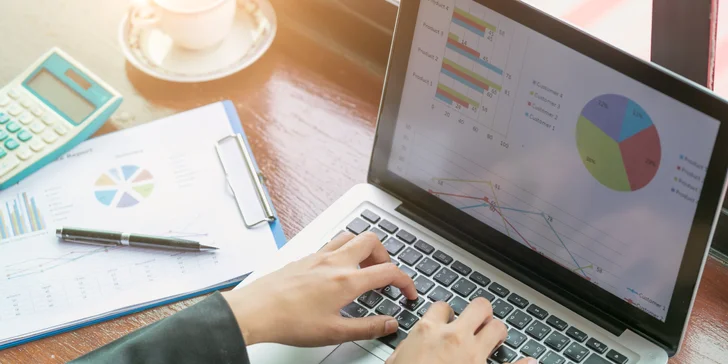 Kurzy: Webová vizitka s CZ doménou, Office 365, Excel, Word, PowerPoint a další – zvládněte vše pro efektivní práci!