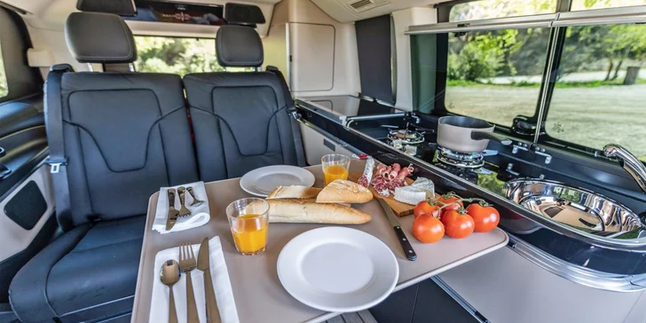 Voucher až na 20 000 Kč na pronájem obytného vozu Mercedes-Benz