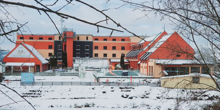 Pobyt v Moravském krasu: hotel ideální pro rodiny, polopenze, wellness i minizoo