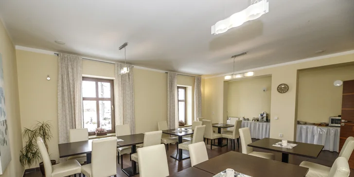 Pobyt na Plzeňsku se snídaní i privátním wellness vč. romantické varianty