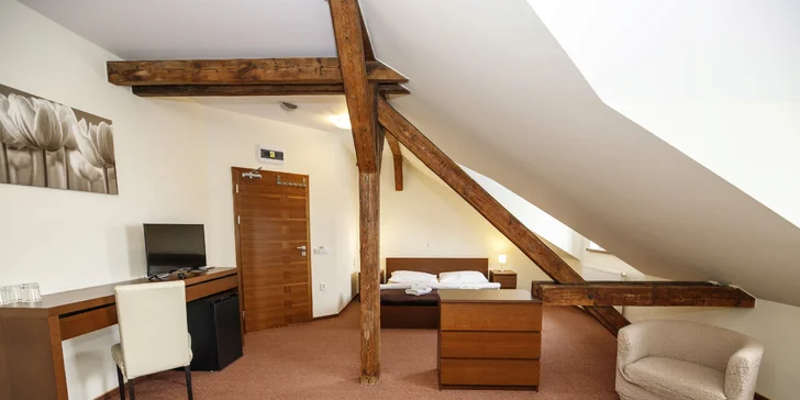 Pobyt na Plzeňsku se snídaní i privátním wellness vč. romantické varianty