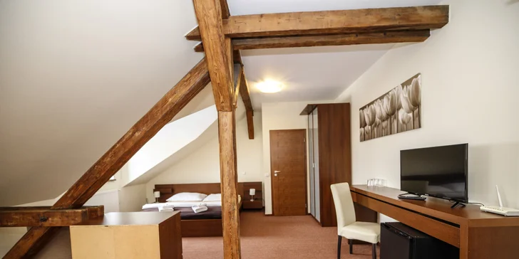Pobyt na Plzeňsku se snídaní i privátním wellness vč. romantické varianty