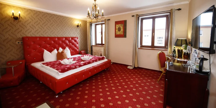 4* pobyt v Chomutově: balíčky se snídaní, privátním wellness i vířivkou na pokoji