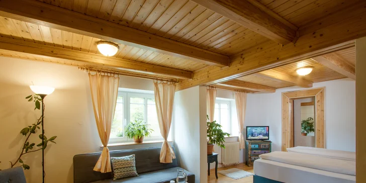 Pobyt v Kořenově na rozhraní Jizerských hor a Krkonoš: rodinný hotel se snídaní či polopenzí